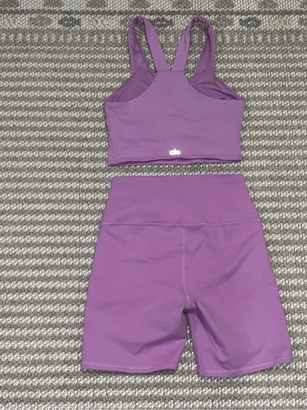 ALO Yoga Lavender Matching Airbrush Fabric Set - XS